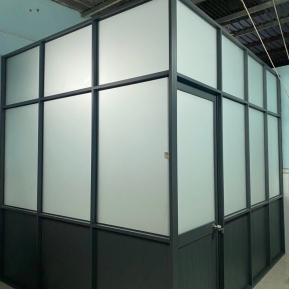 Vách Ngăn Nhôm Kính